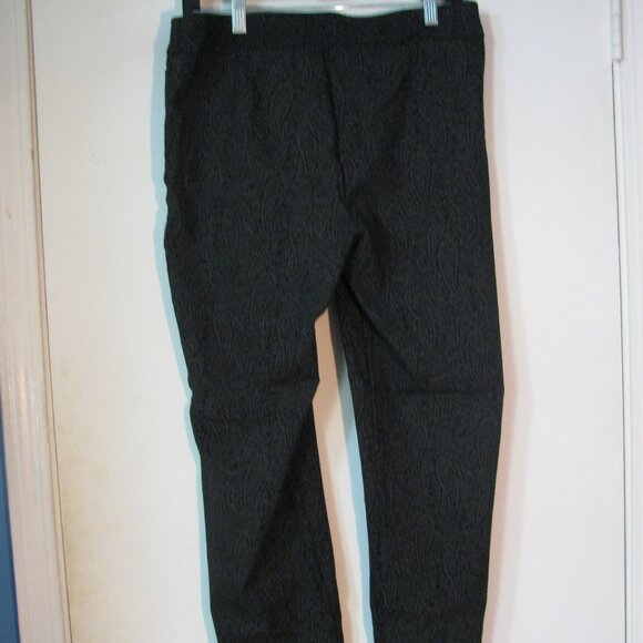 Kim Rogers Stretch Pants Size 10 Black Paisley Print Straight Leg Excellent - Picture 5 of 6